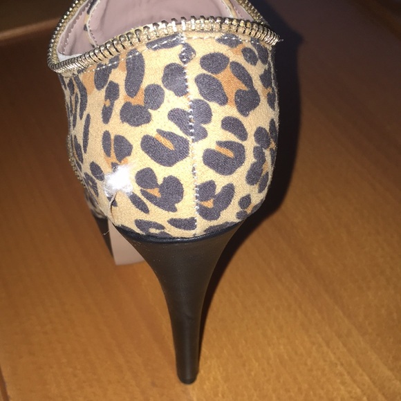 Animal print shoes - Picture 3 of 5